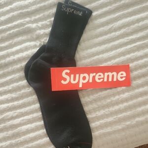Supreme Classic Black Casual Socks